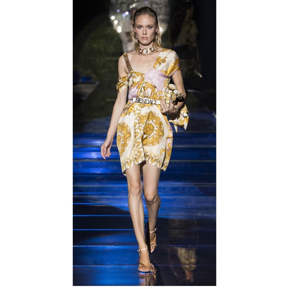 One-Shoulder Baroque Print Mini Dress in Gold and Cream